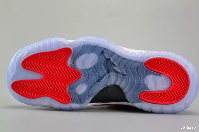 (GS) 637 WellDesigned RETRO BG JORDAN 11 734 AIR 1023